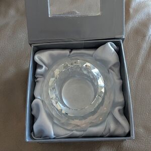 Oleg Cassini crystal votive candleholder. Comes with original box. 